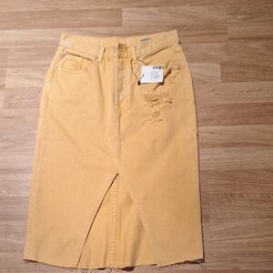 Stylish Yellow Pencil Skirt Nwt Denim Size 34 Distresed Jean Ripped Knee Length